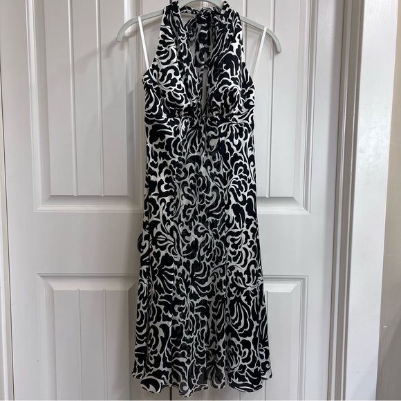 White House Black Market Dresses & Skirts - White House Black Market Silk Halter Cocktail Dress, Size 0, NWT